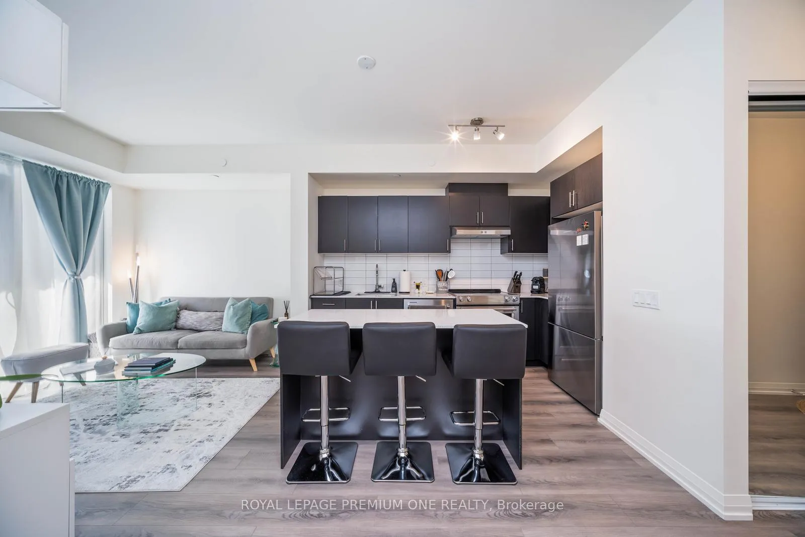 Photo 6 of Unit 1104, 9000 Jane Street, Vaughan, Concord — HOMEH