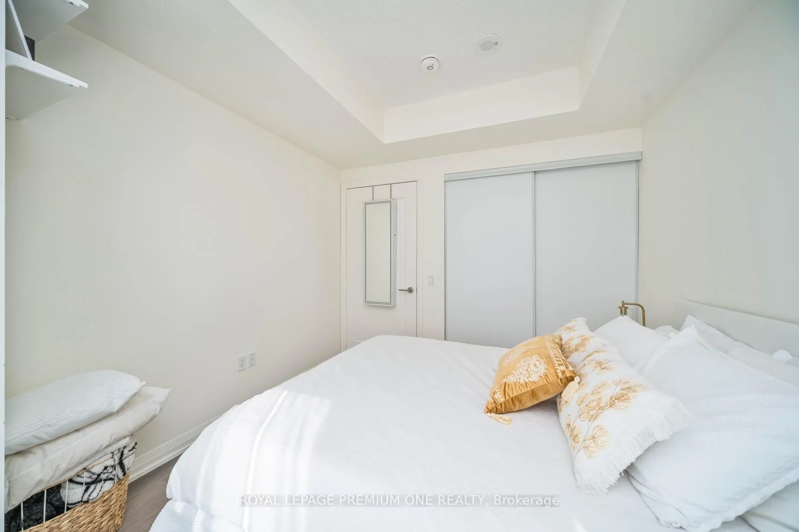 Photo 13 of Unit 1104, 9000 Jane Street, Vaughan, Concord — HOMEH