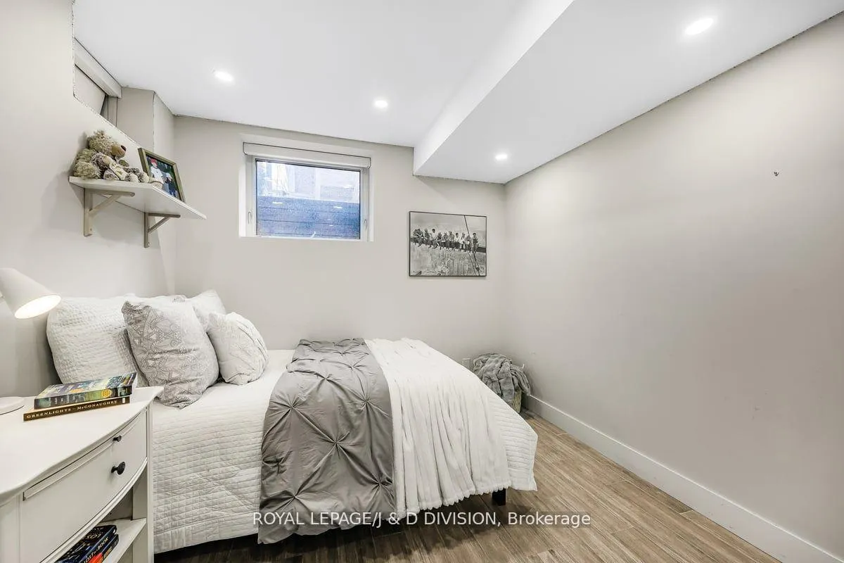 Photo 10 of Unit Lower, 31 Lawrence Avenue W, Toronto, Lawrence Park South — HOMEH