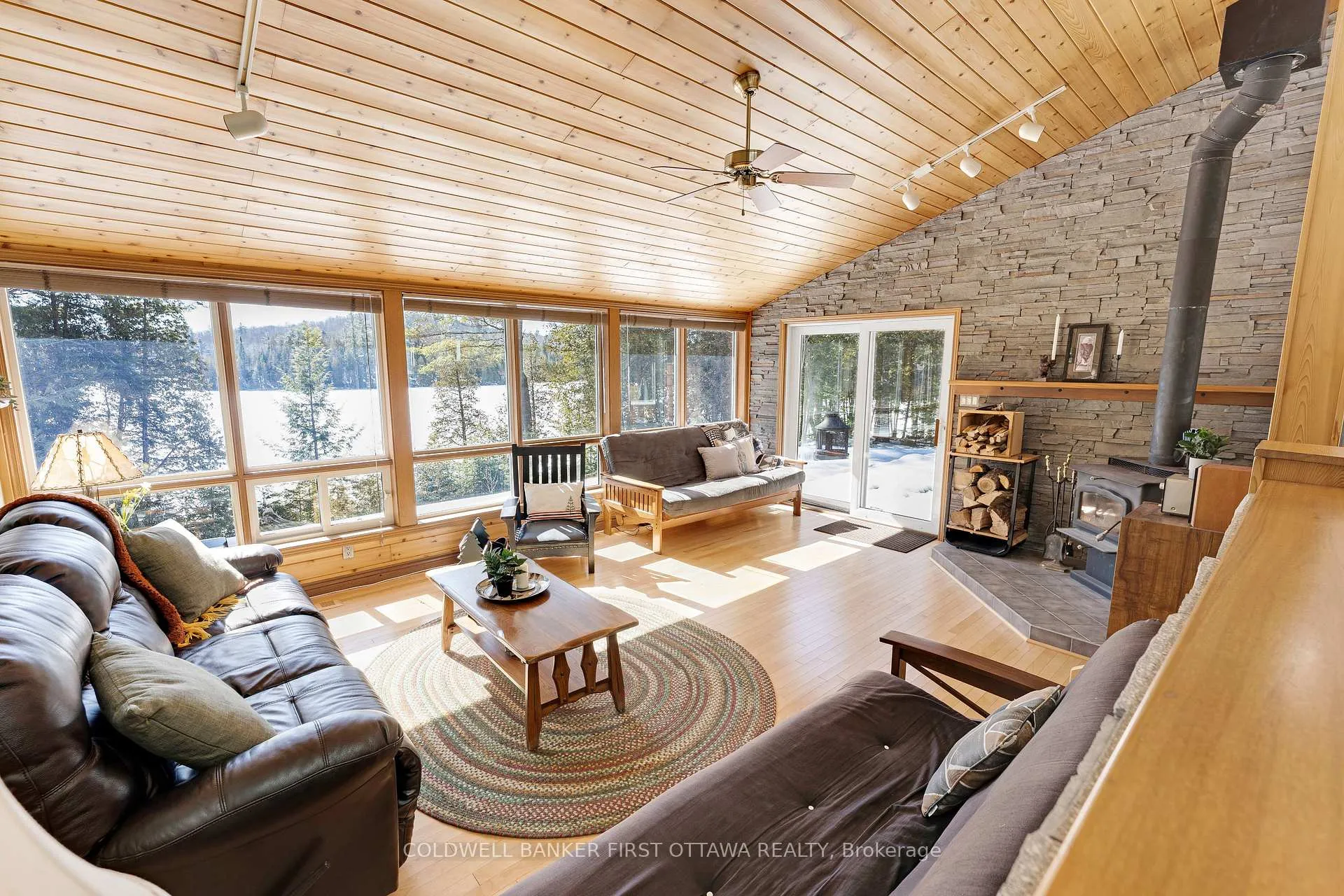 Photo 10 of 1257 North Shore Estates Lane, Frontenac, Frontenac North — HOMEH
