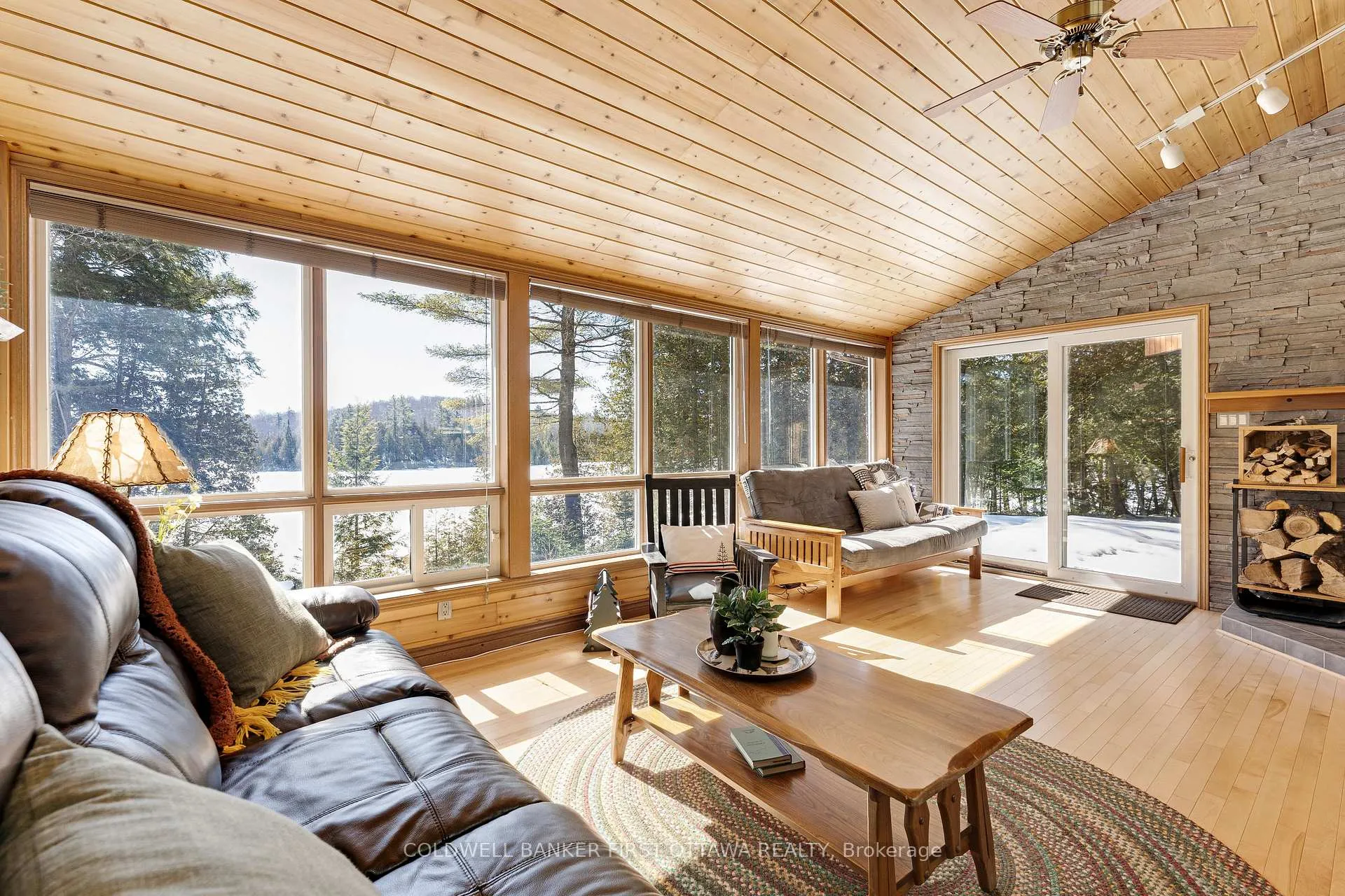 Photo 11 of 1257 North Shore Estates Lane, Frontenac, Frontenac North — HOMEH