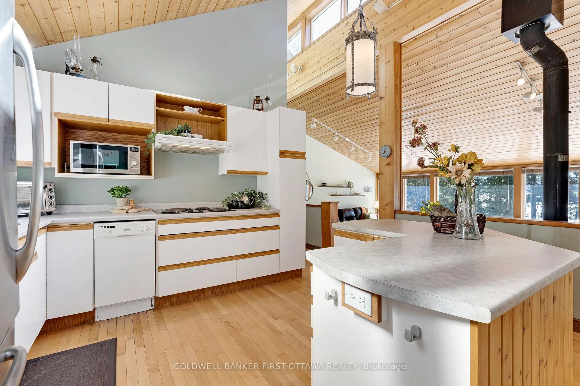 Photo 15 of 1257 North Shore Estates Lane, Frontenac, Frontenac North — HOMEH