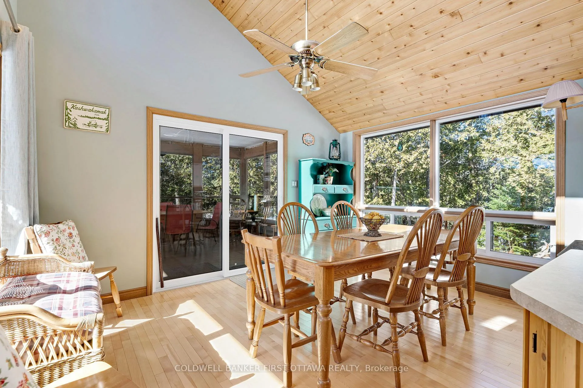 Photo 18 of 1257 North Shore Estates Lane, Frontenac, Frontenac North — HOMEH