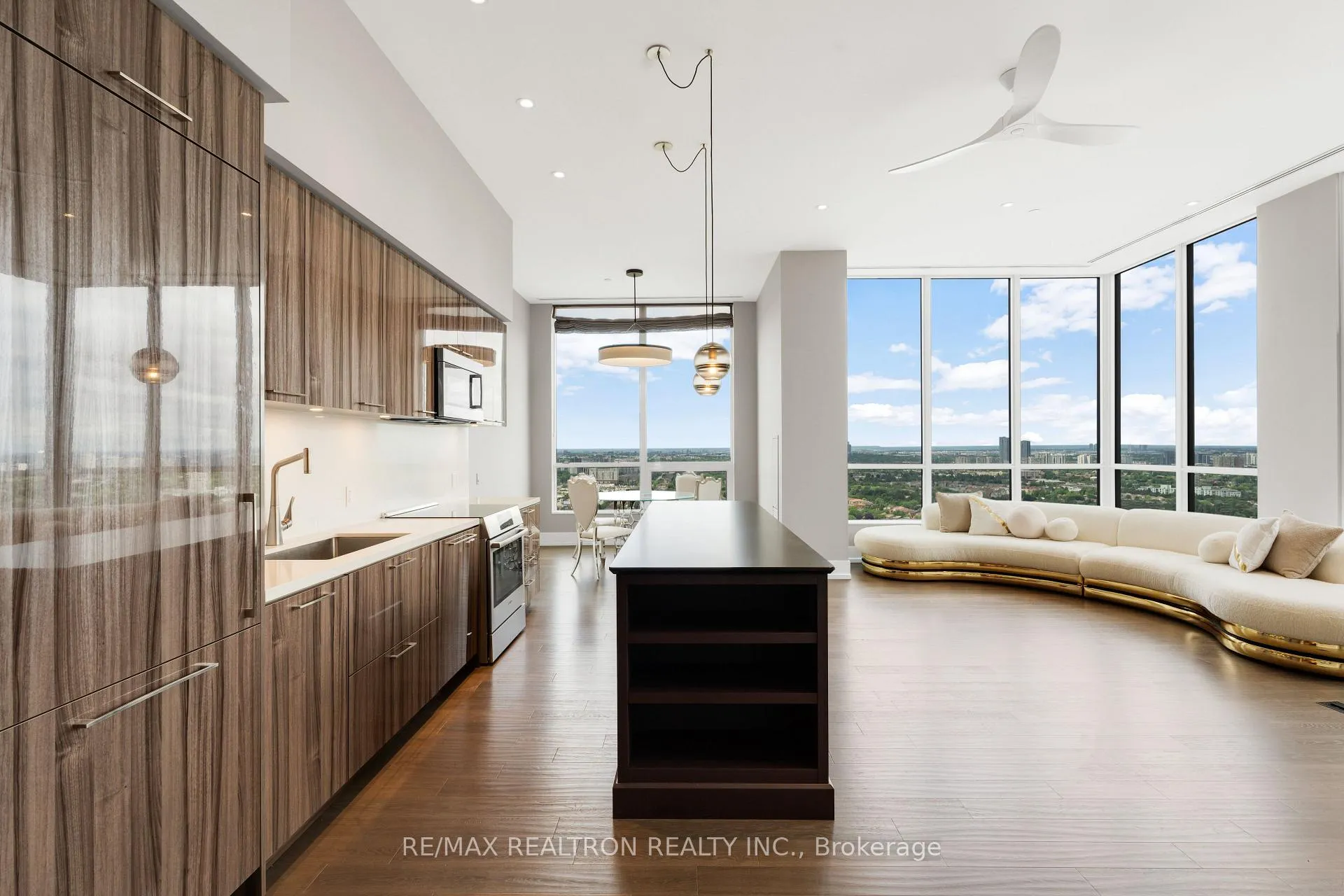 Photo 6 of Unit PH1, 1 Grandview Avenue, Markham, Grandview — HOMEH