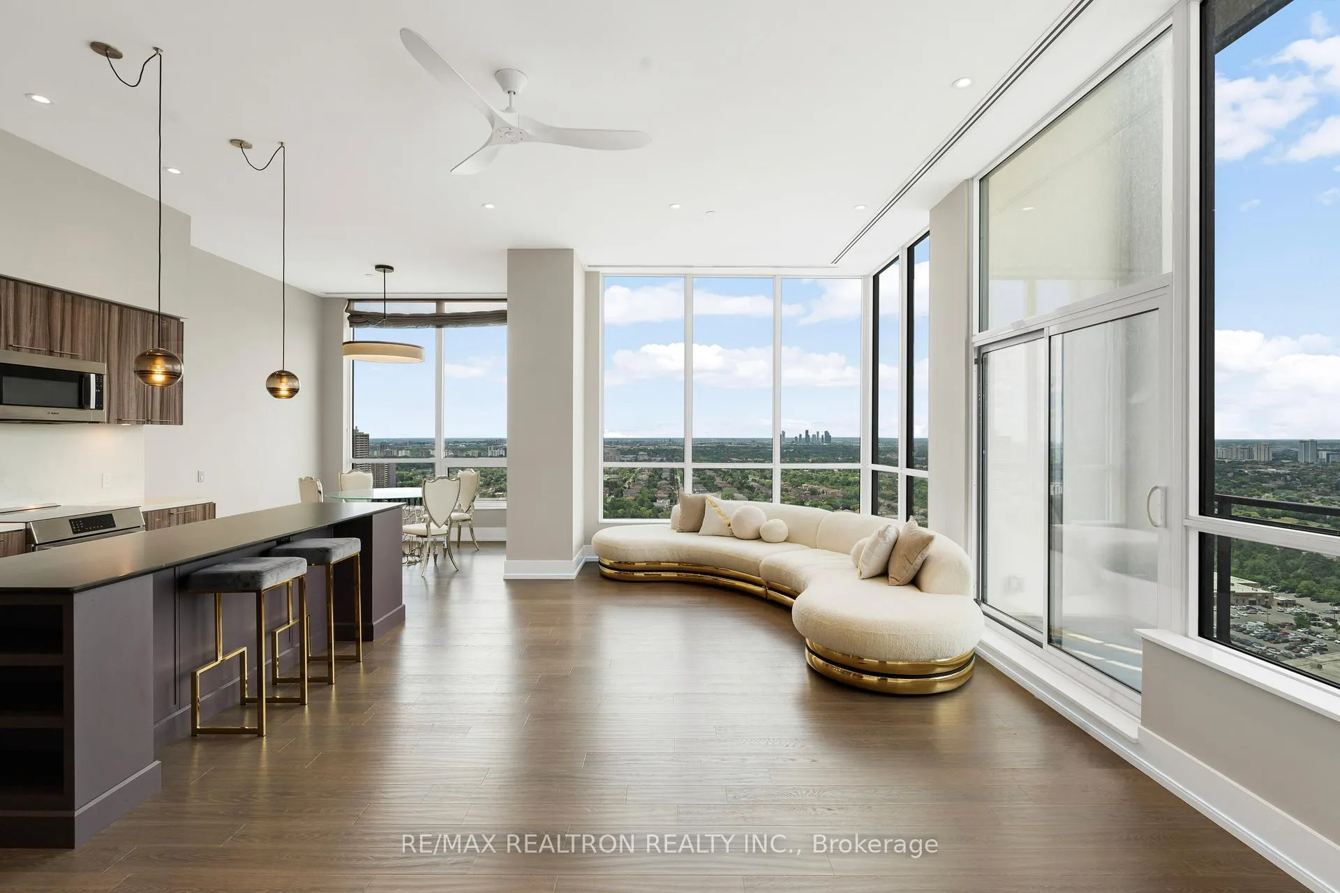 Photo 9 of Unit PH1, 1 Grandview Avenue, Markham, Grandview — HOMEH