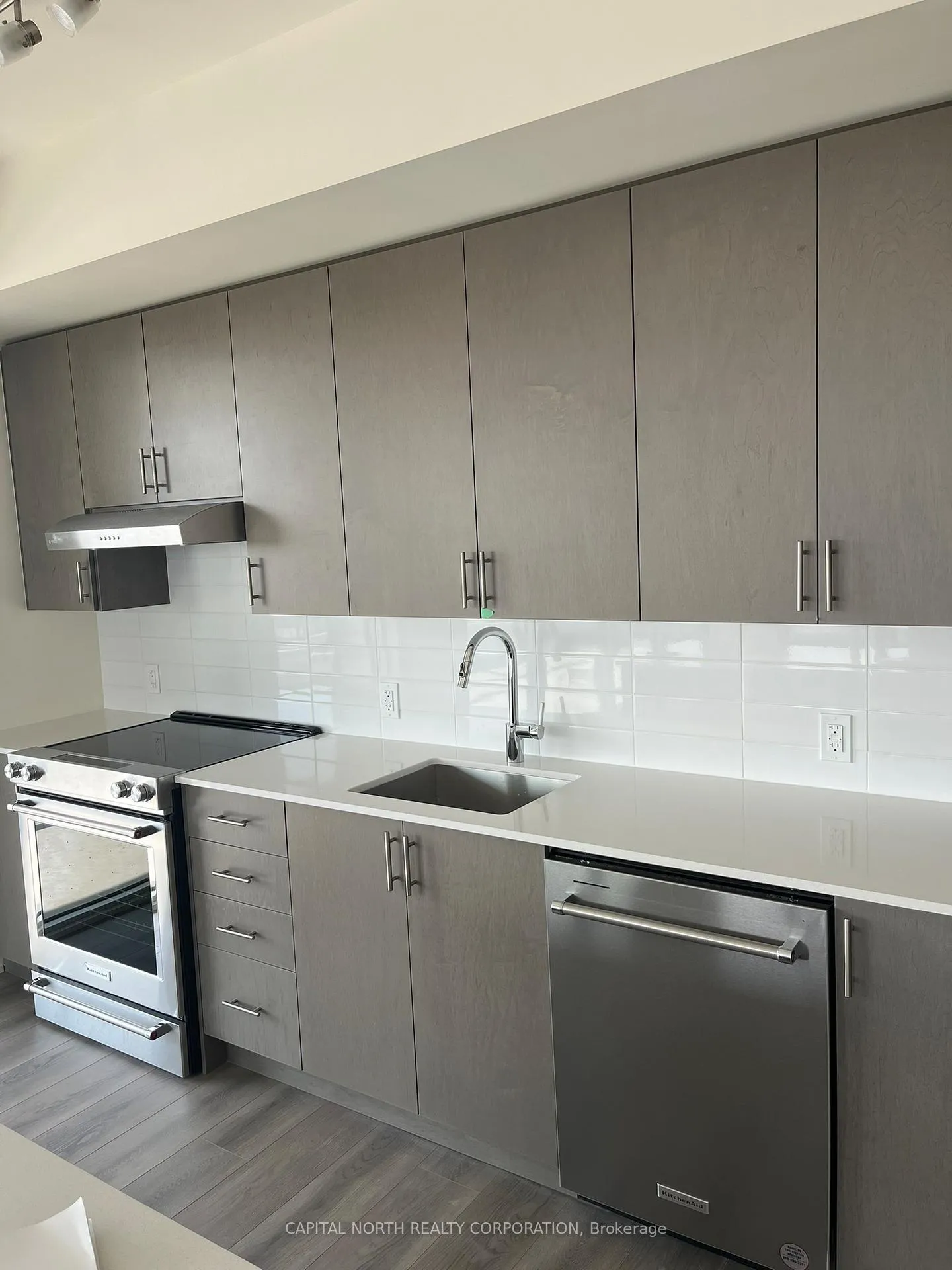Photo 23 of Unit 324, 8960 Jane Street, Vaughan, Vellore Village — HOMEH
