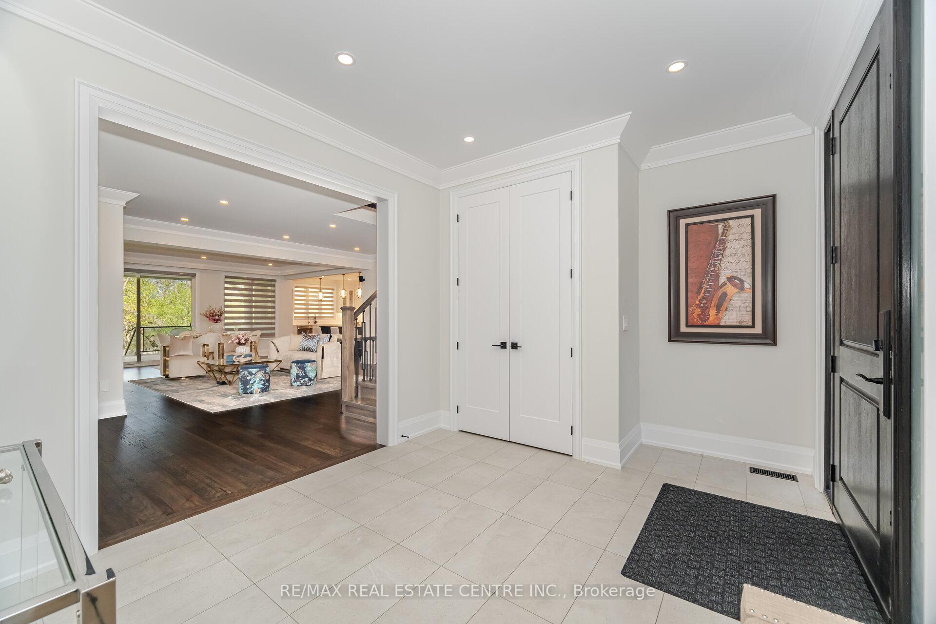 Photo 6 of 3 Larry Street, Caledon, Caledon East — HOMEH