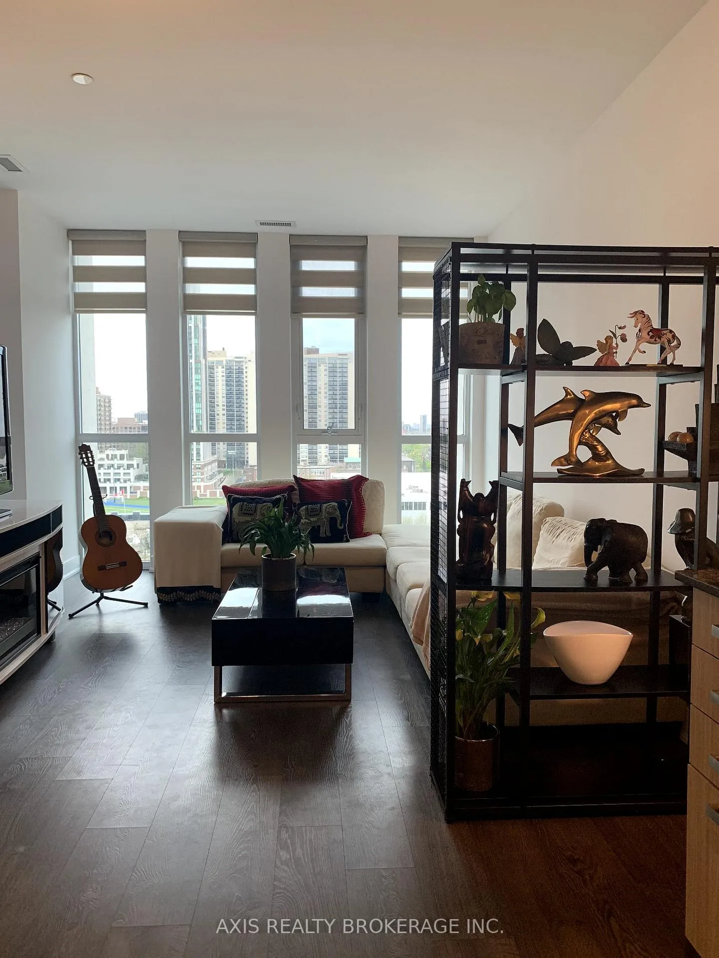 Photo 6 of Unit 905, 1486 Bathurst Street, Toronto, Humewood-Cedarvale — HOMEH
