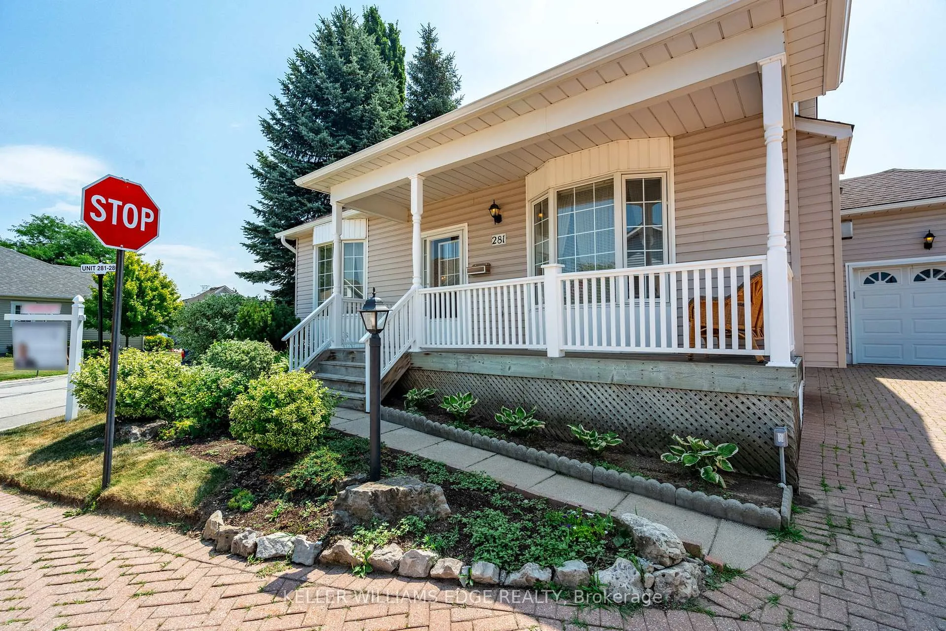 Photo 1 of 281 Silverbirch Boulevard, Hamilton, Rural Glanbrook — HOMEH