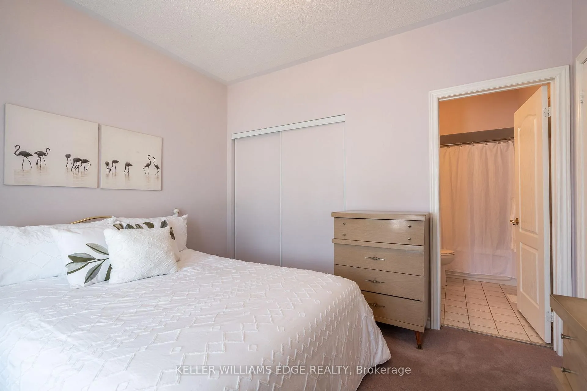 Photo 15 of 281 Silverbirch Boulevard, Hamilton, Rural Glanbrook — HOMEH