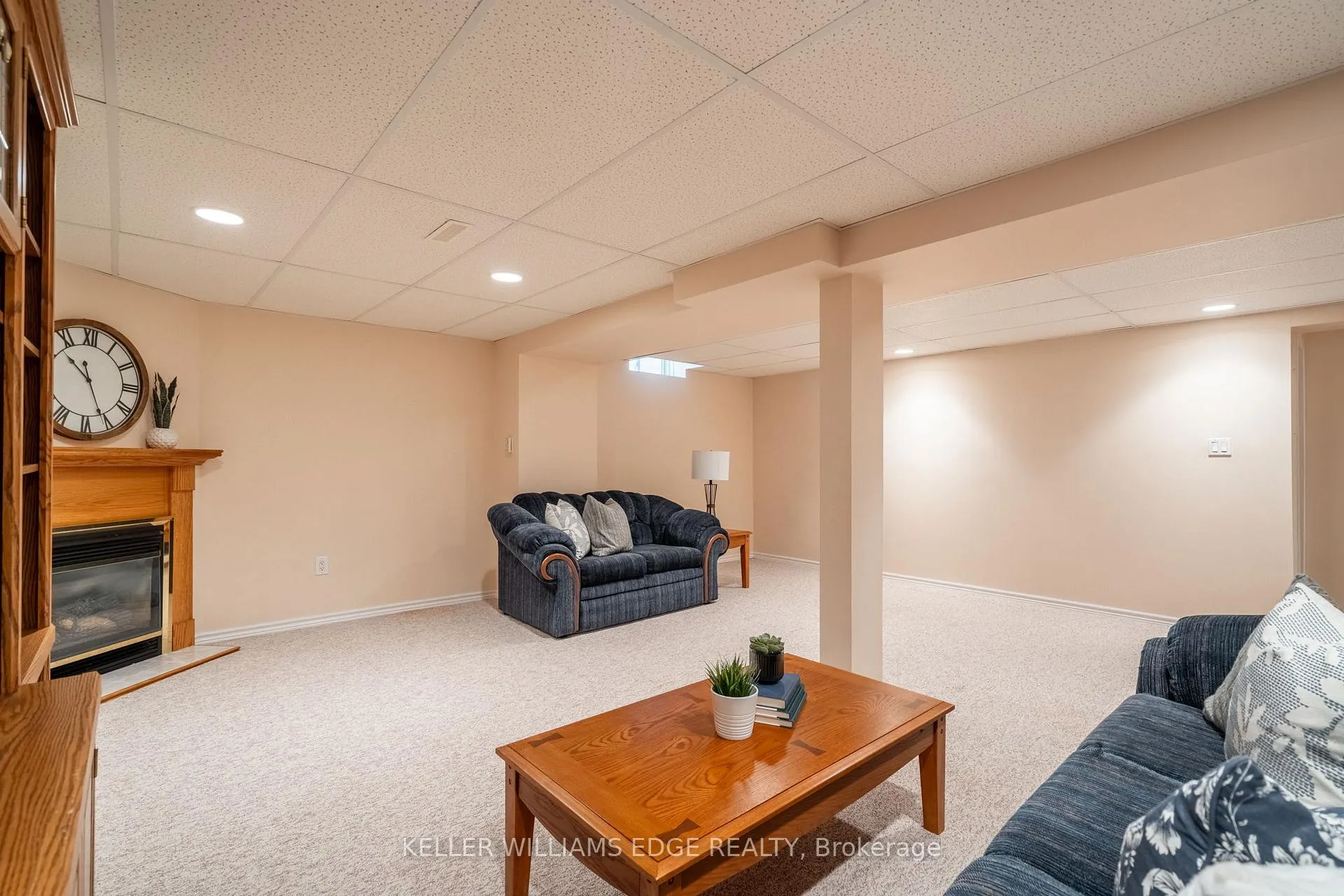 Photo 17 of 281 Silverbirch Boulevard, Hamilton, Rural Glanbrook — HOMEH