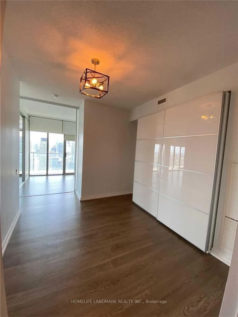 Photo 4 of Unit 3103, 33 Charles Street E, Toronto, Church-Yonge Corridor — HOMEH