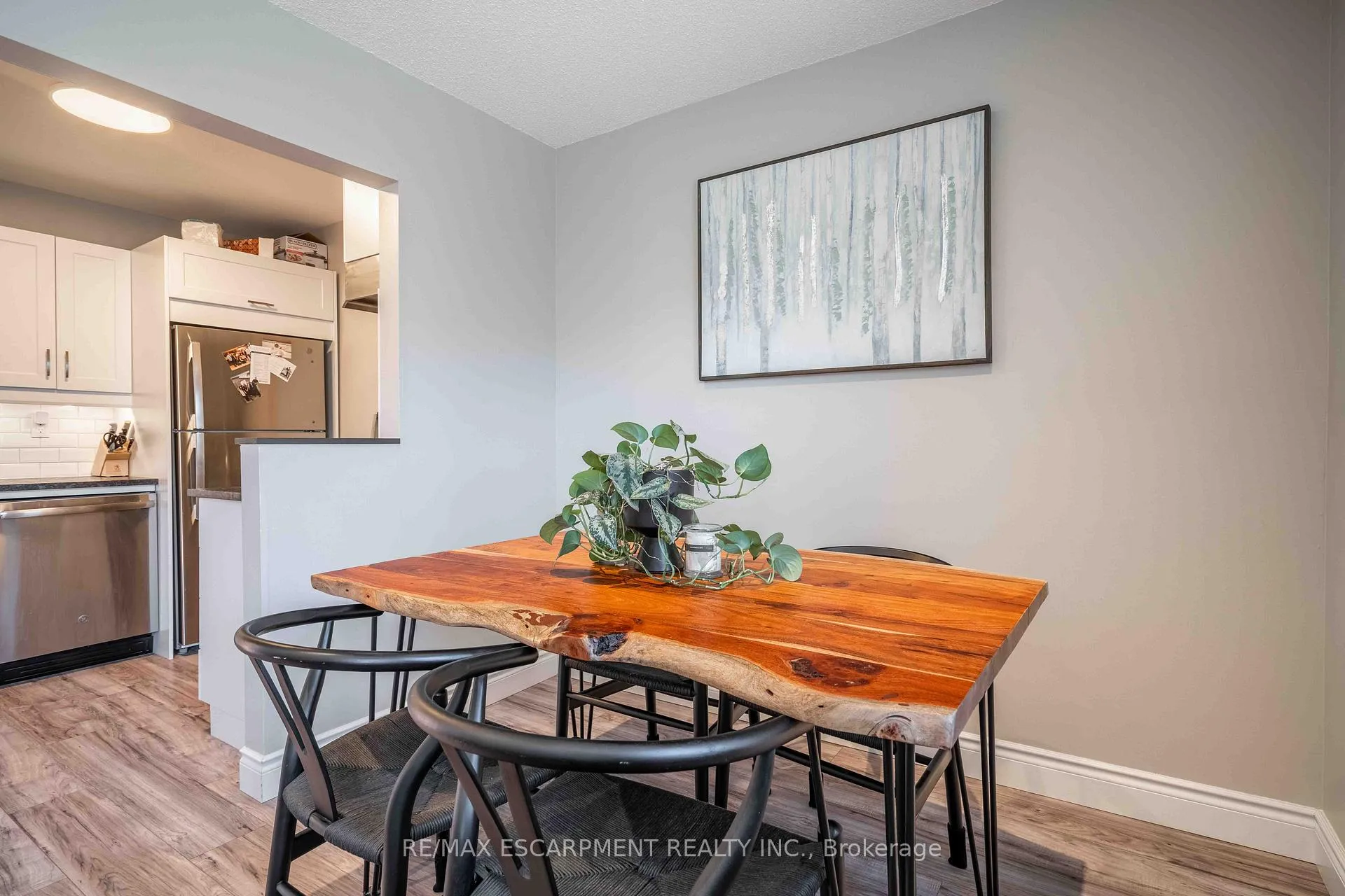 Photo 7 of Unit 33, 1396 Upper Ottawa Street, Hamilton, Quinndale — HOMEH