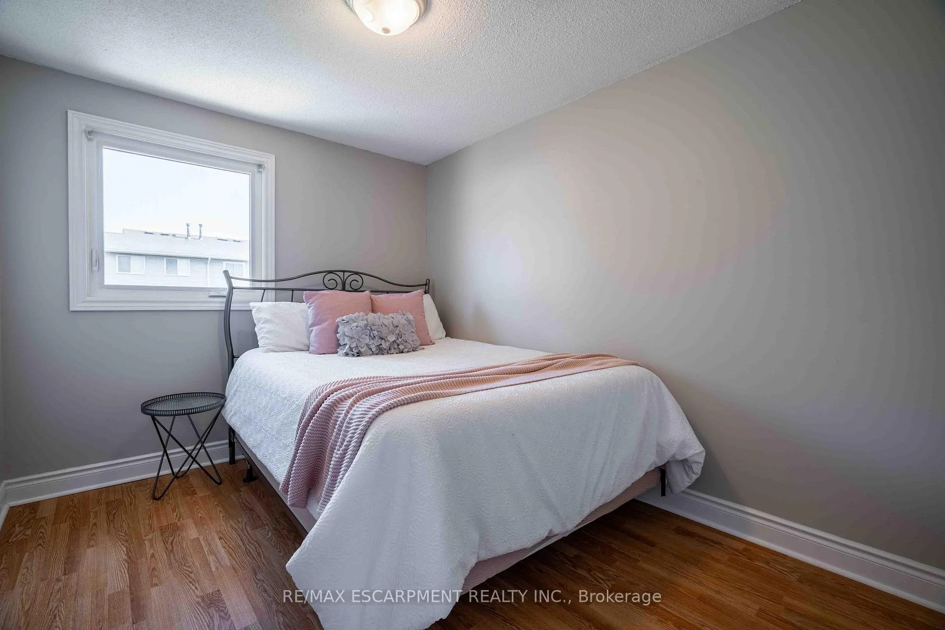 Photo 13 of Unit 33, 1396 Upper Ottawa Street, Hamilton, Quinndale — HOMEH