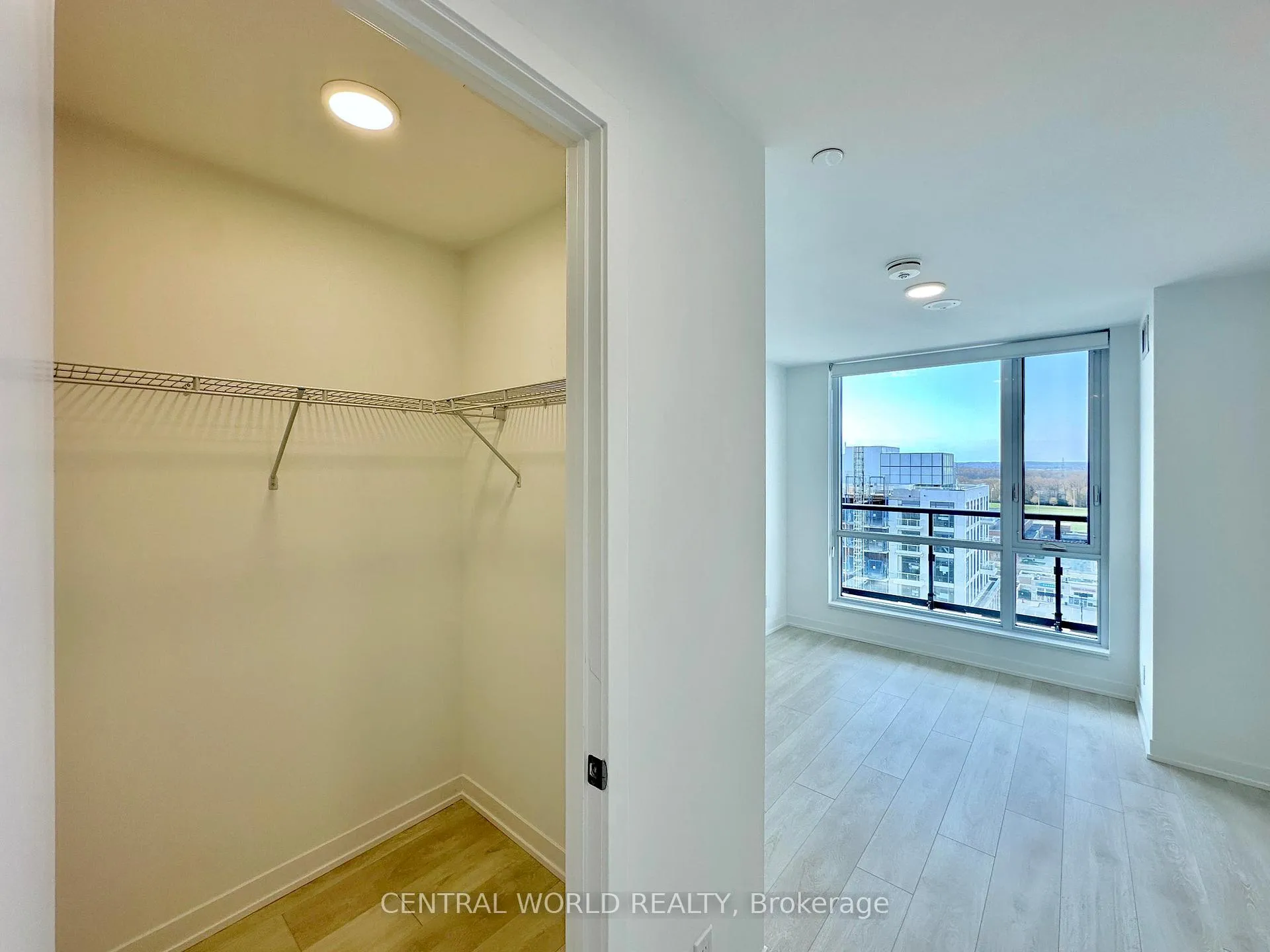 Photo 6 of Unit A1426, 7950 Bathurst Street, Vaughan, Beverley Glen — HOMEH