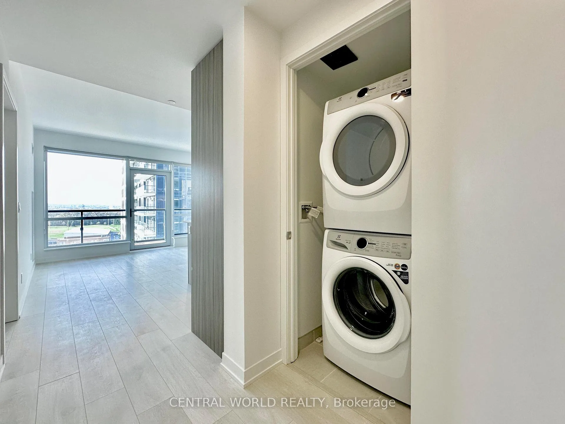 Photo 7 of Unit A1426, 7950 Bathurst Street, Vaughan, Beverley Glen — HOMEH