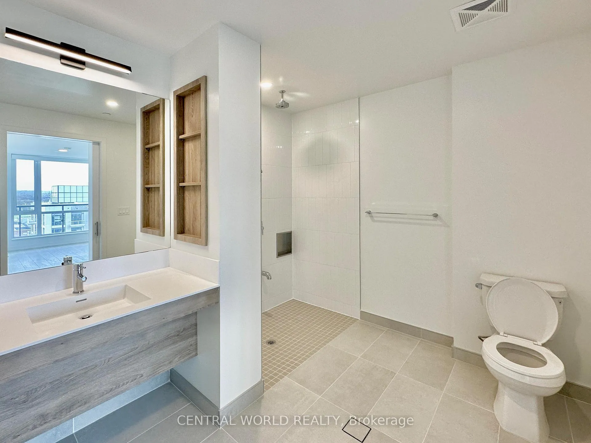 Photo 8 of Unit A1426, 7950 Bathurst Street, Vaughan, Beverley Glen — HOMEH