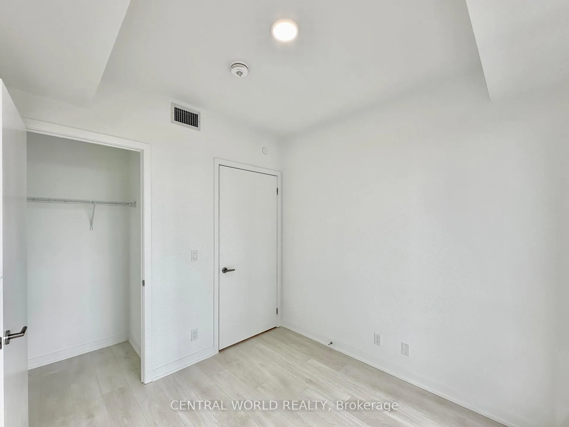 Photo 9 of Unit A1426, 7950 Bathurst Street, Vaughan, Beverley Glen — HOMEH