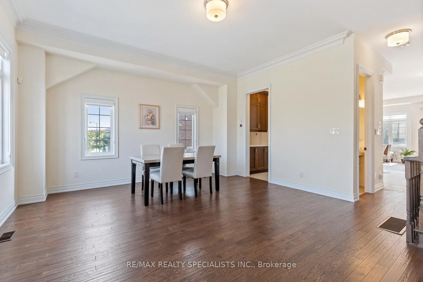 Photo 21 of 39 New Yorkton Avenue, Markham, Angus Glen — HOMEH