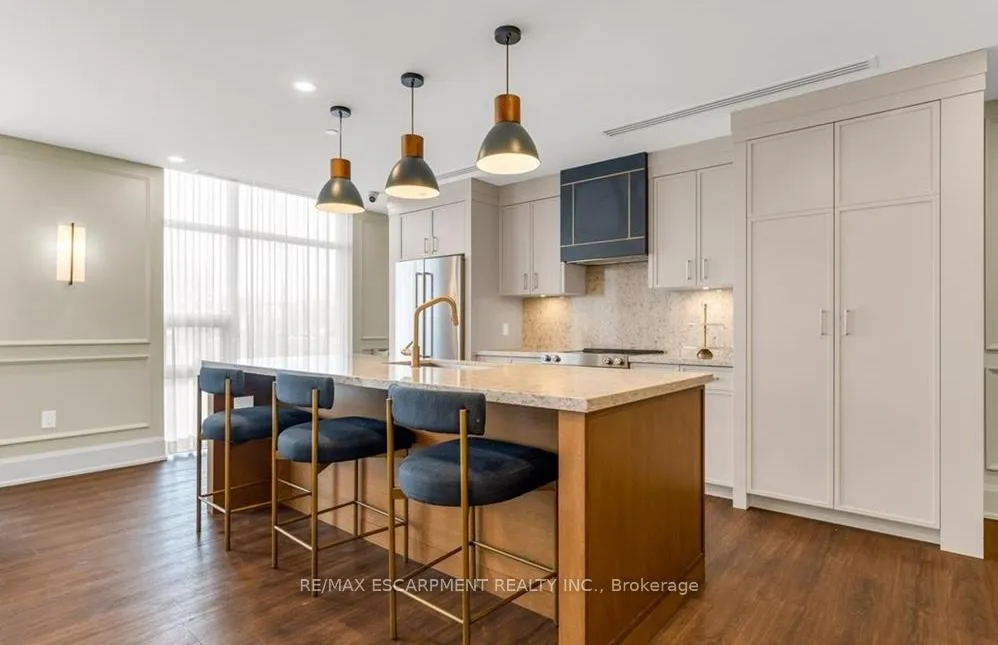 Photo 12 of Unit 703, 460 Dundas Street E, Hamilton, Waterdown — HOMEH