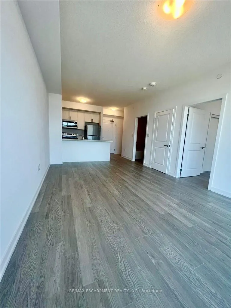 Photo 18 of Unit 703, 460 Dundas Street E, Hamilton, Waterdown — HOMEH