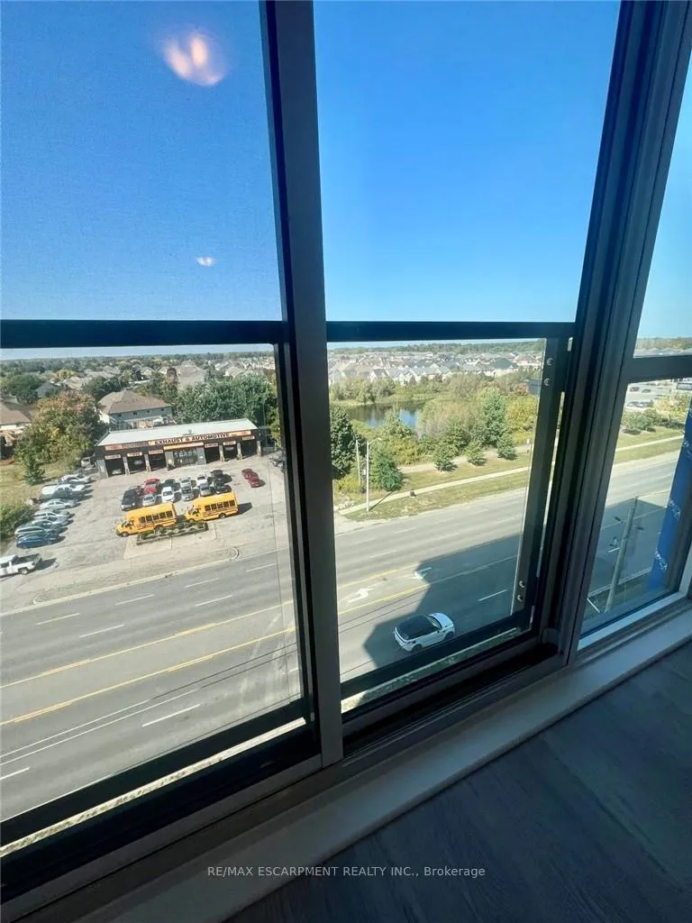 Photo 21 of Unit 703, 460 Dundas Street E, Hamilton, Waterdown — HOMEH