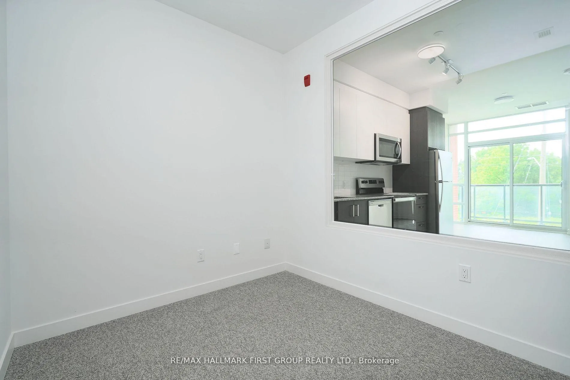 Photo 8 of Unit 216, 1010 Dundas Street E, Whitby, Pringle Creek — HOMEH