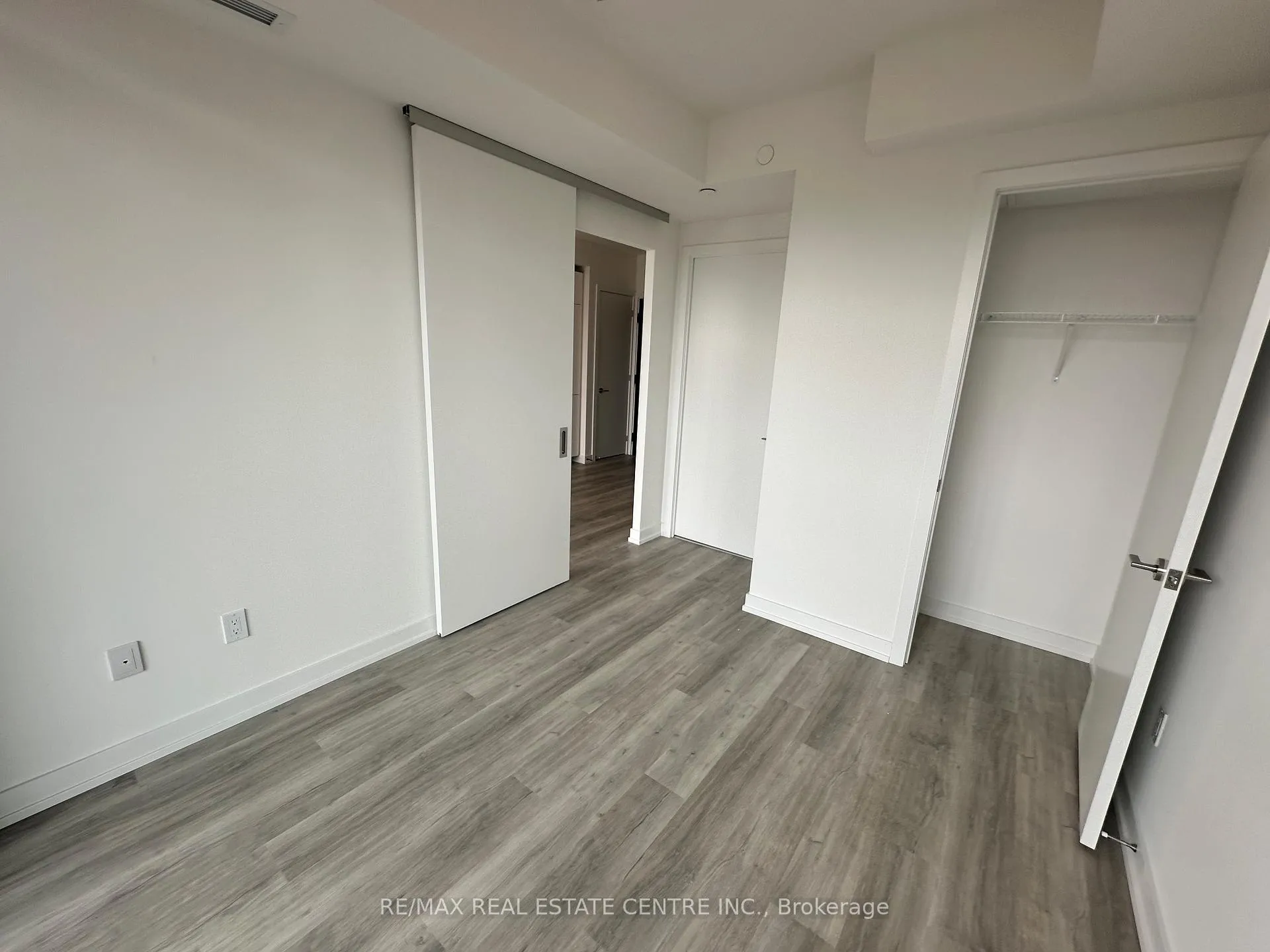 Photo 4 of Unit 513, 28 Eastern Avenue, Toronto, Moss Park — HOMEH