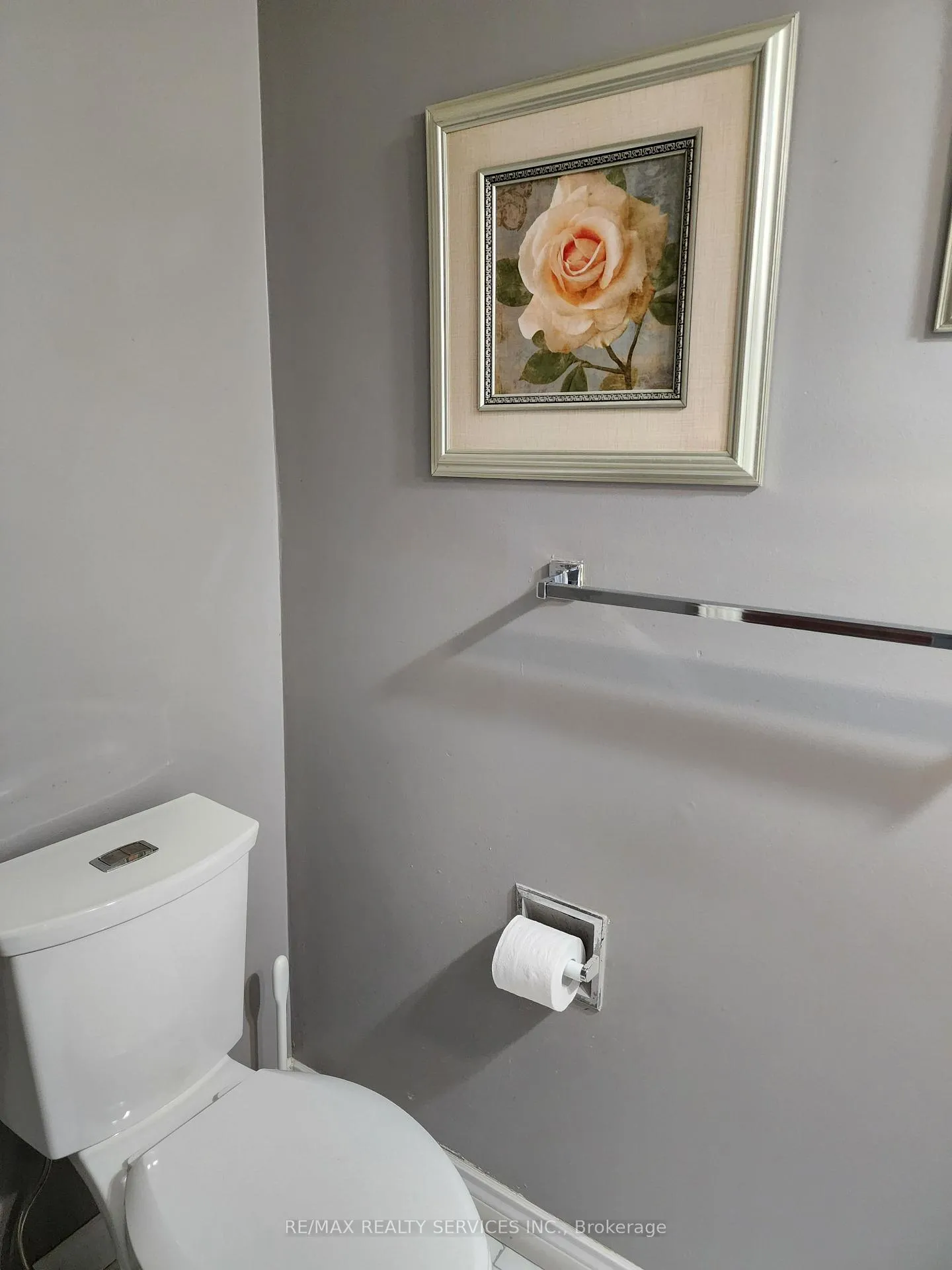 Photo 10 of 140 Wright Crescent, Ajax, Central — HOMEH