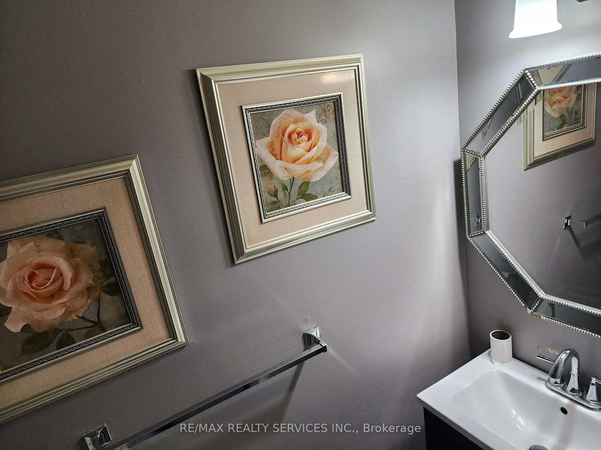 Photo 11 of 140 Wright Crescent, Ajax, Central — HOMEH
