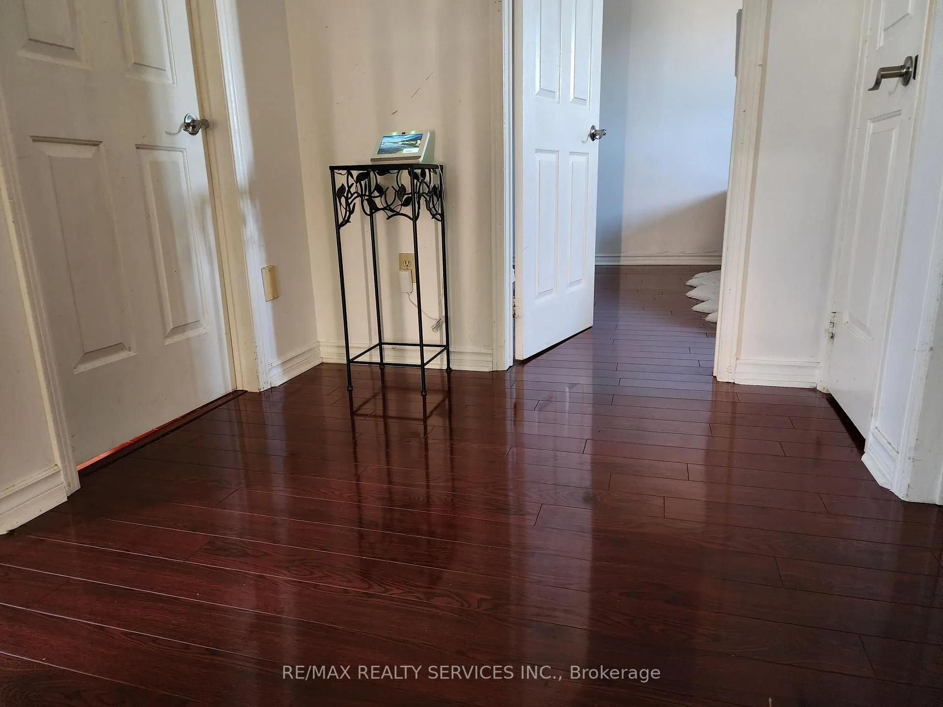 Photo 13 of 140 Wright Crescent, Ajax, Central — HOMEH