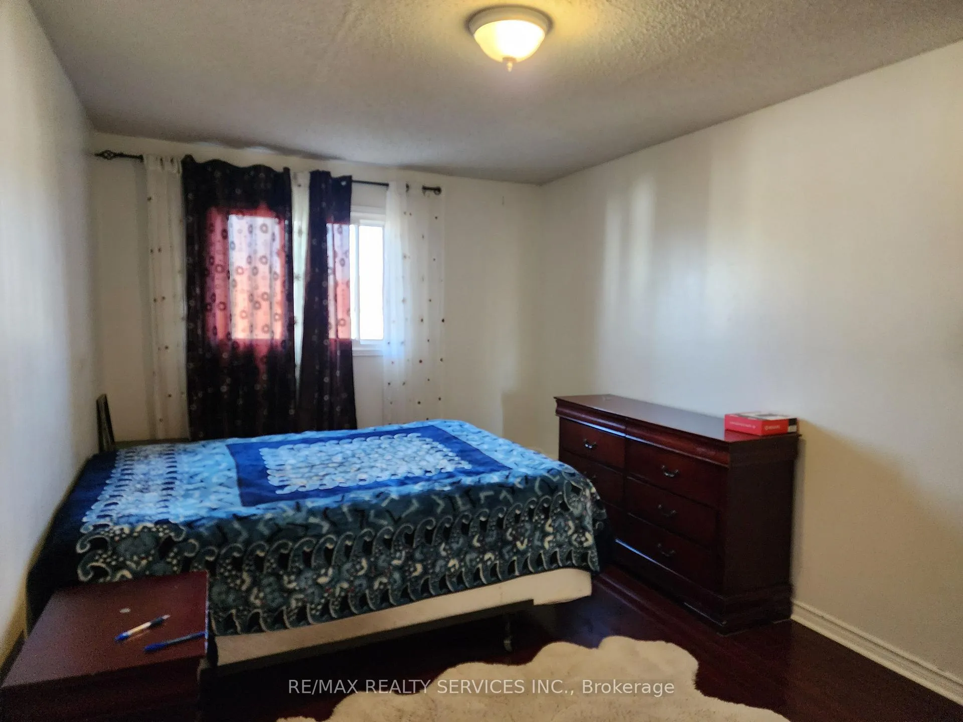 Photo 19 of 140 Wright Crescent, Ajax, Central — HOMEH