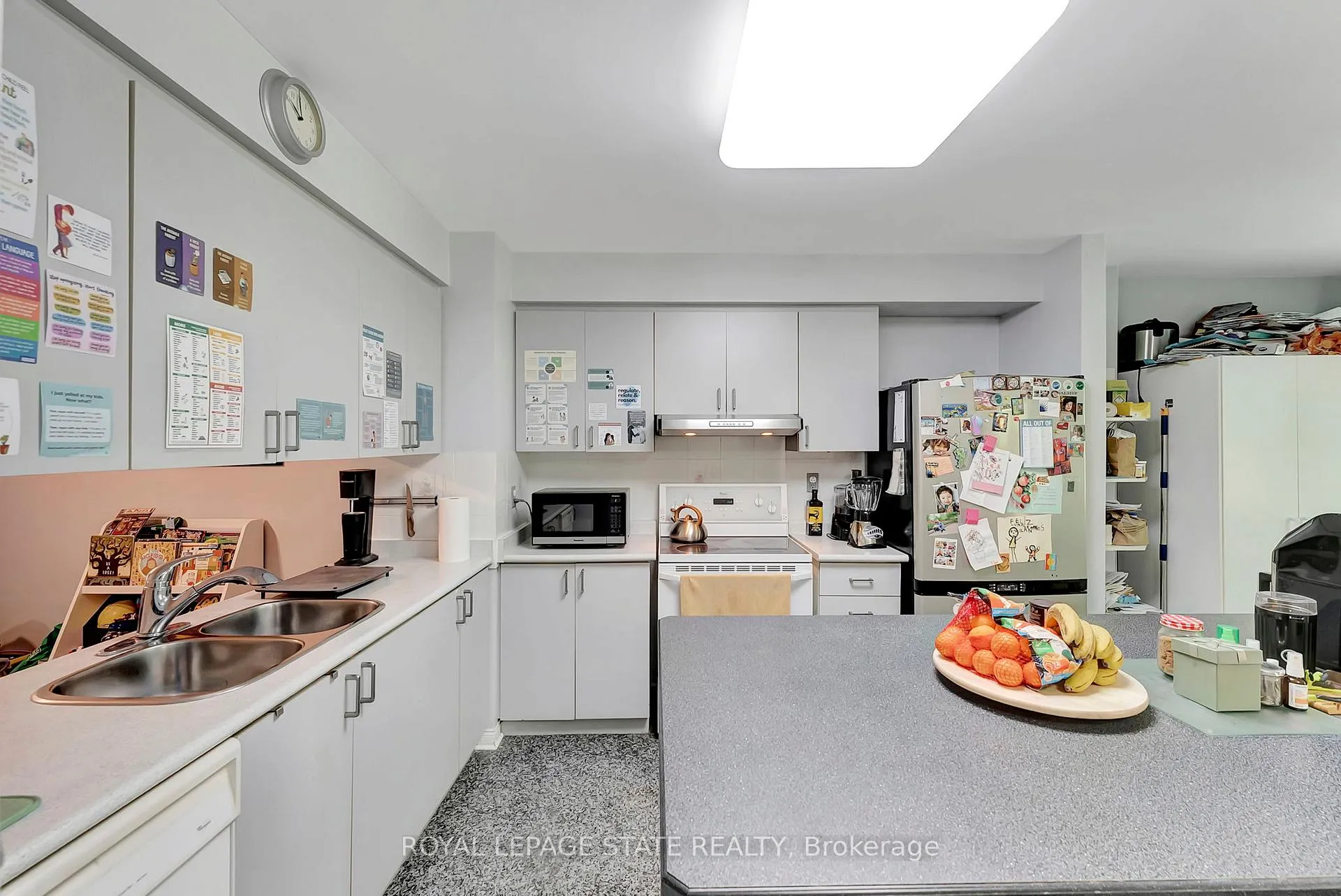 Photo 11 of Unit 34, 26 Moss Boulevard, Hamilton, Dundas — HOMEH