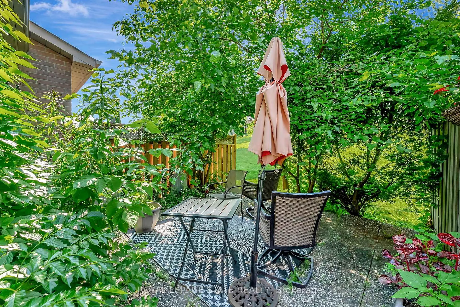 Photo 27 of Unit 34, 26 Moss Boulevard, Hamilton, Dundas — HOMEH