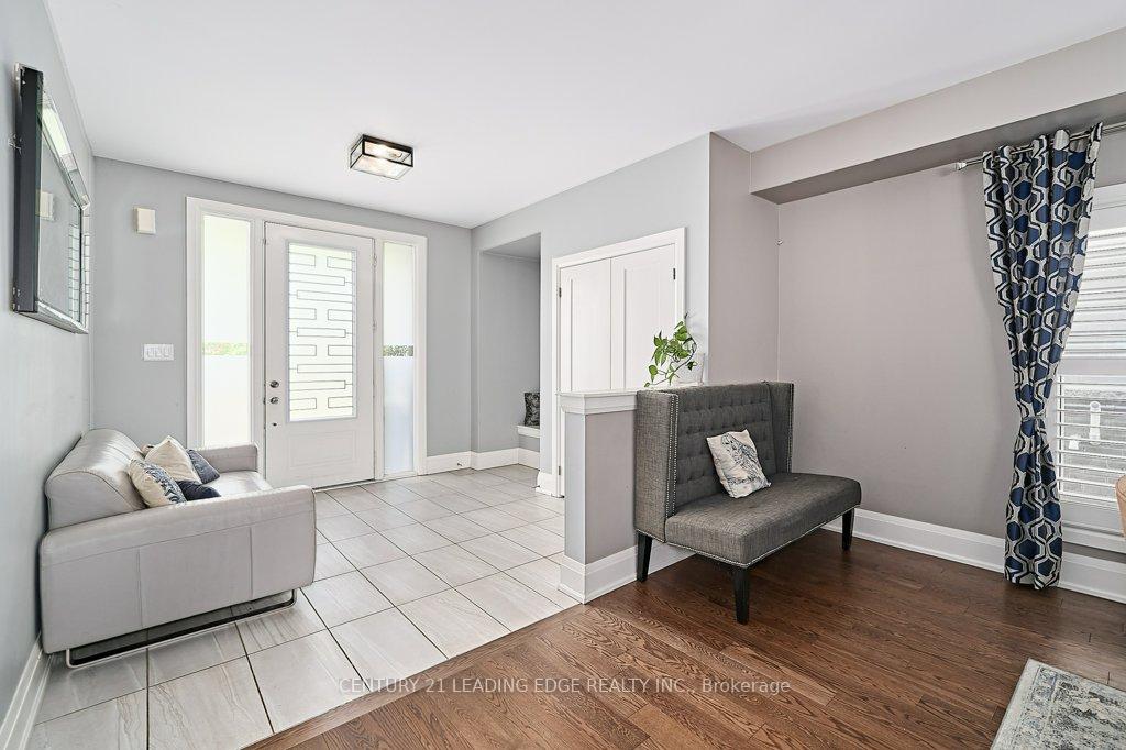 Photo 11 of 4 Mann Street, Clarington, Bowmanville — HOMEH