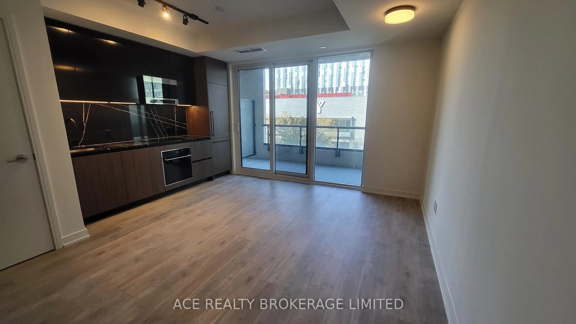 Photo 1 of Unit 303, 425 front Street E, Toronto, Waterfront Communities — HOMEH