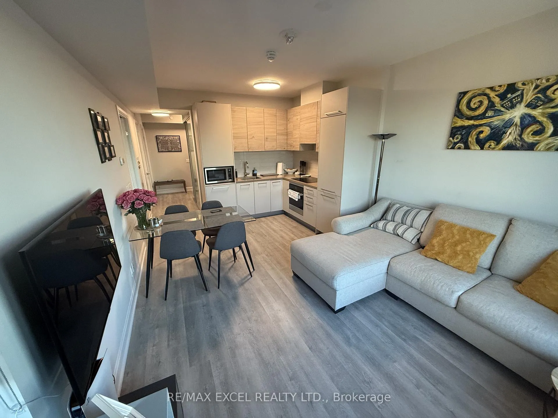 Photo 4 of Unit 1715, 38 Gandhi Lane, Markham, Commerce Valley — HOMEH