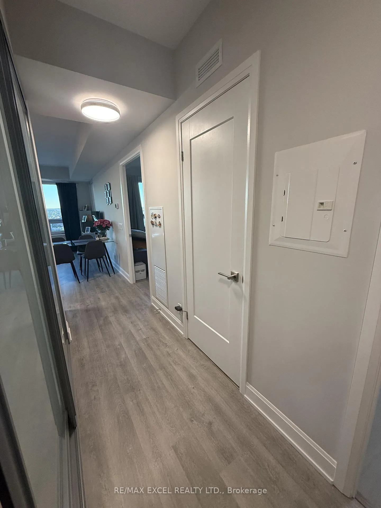 Photo 13 of Unit 1715, 38 Gandhi Lane, Markham, Commerce Valley — HOMEH