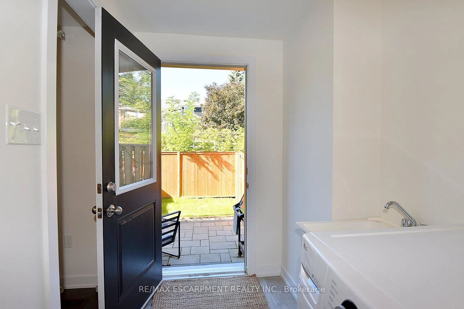 Photo 29 of Unit 5, 383 Dundas Street E, Hamilton, Waterdown — HOMEH