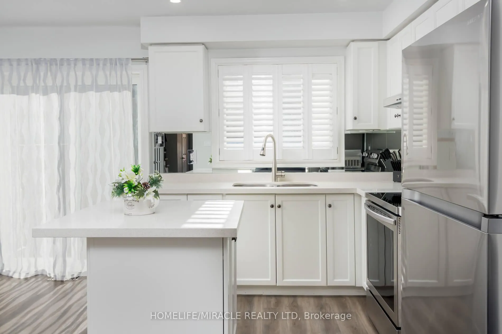 Photo 17 of 220 Kelso Crescent, Vaughan, Maple — HOMEH