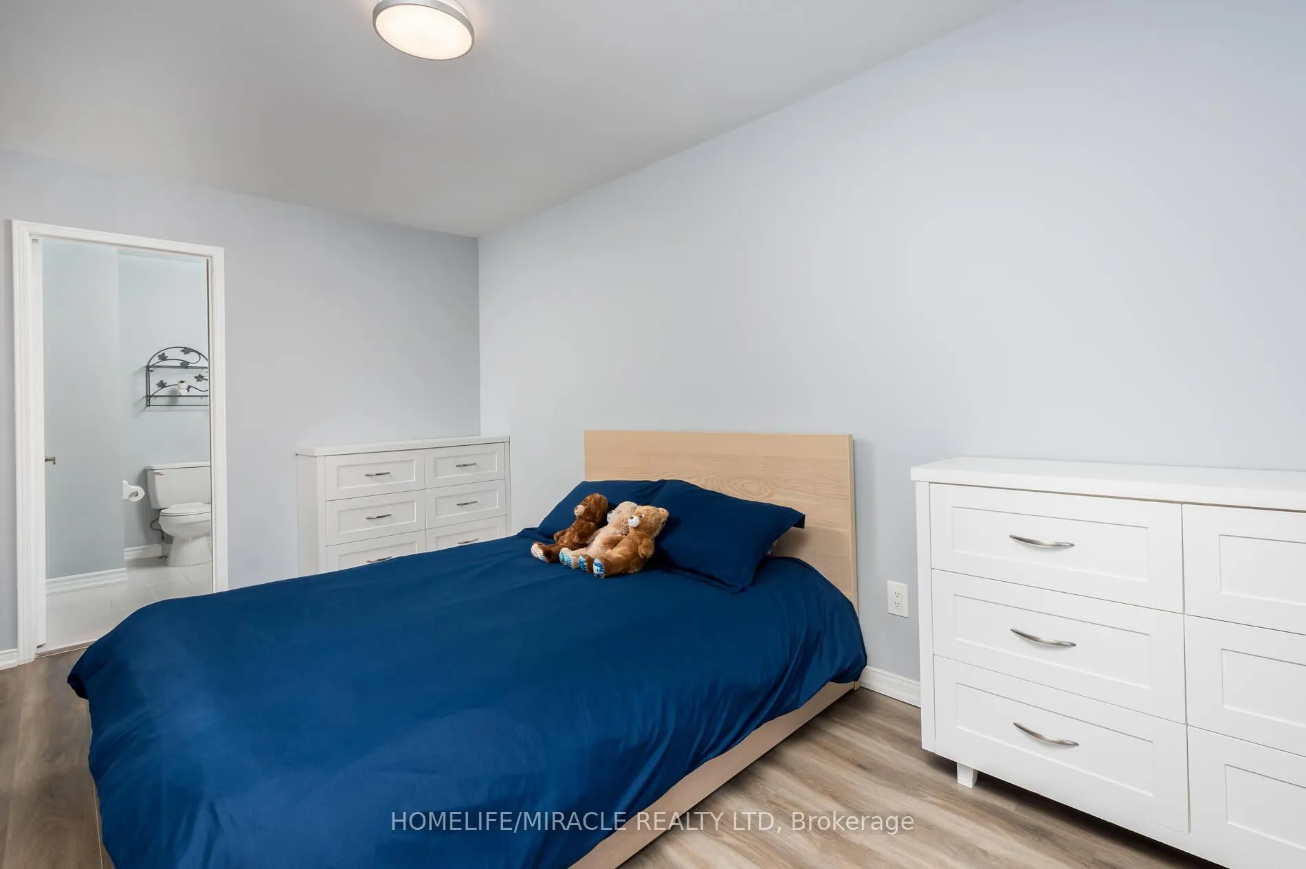 Photo 24 of 220 Kelso Crescent, Vaughan, Maple — HOMEH