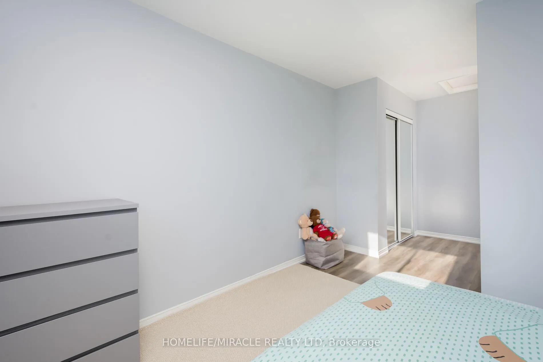 Photo 27 of 220 Kelso Crescent, Vaughan, Maple — HOMEH