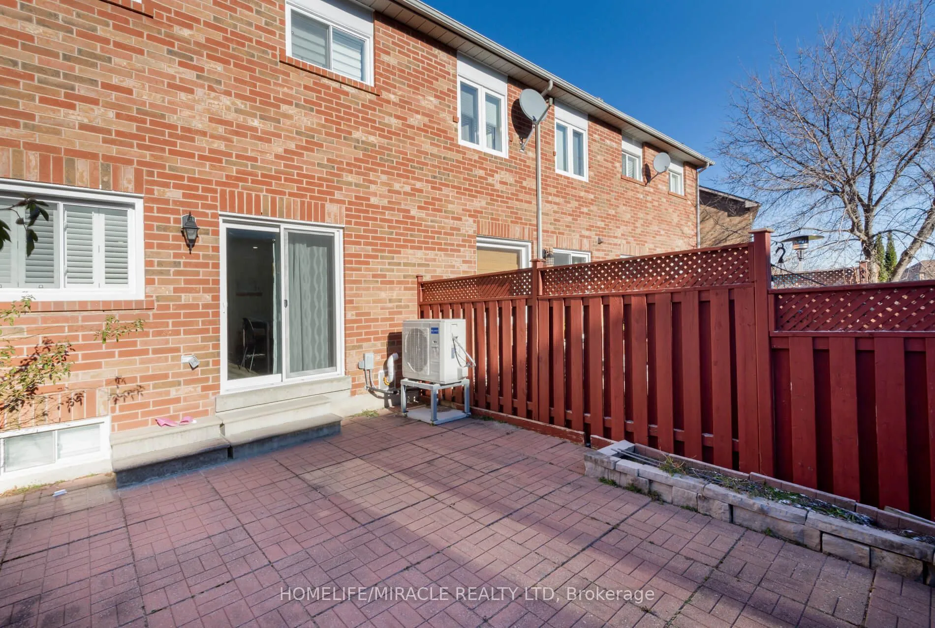 Photo 35 of 220 Kelso Crescent, Vaughan, Maple — HOMEH
