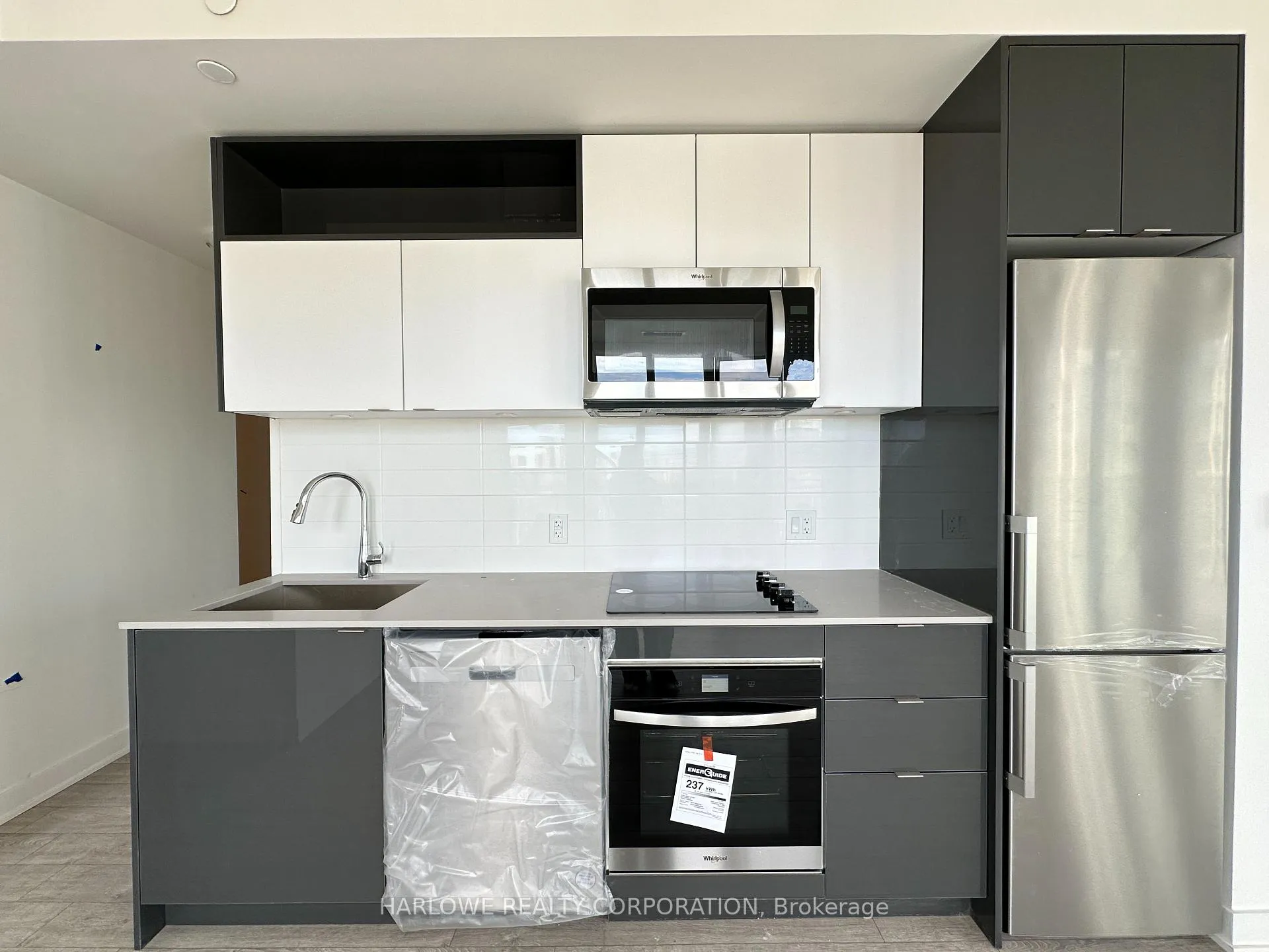 Front of Unit 2033 W, 135 Lower Sherbourne Street W