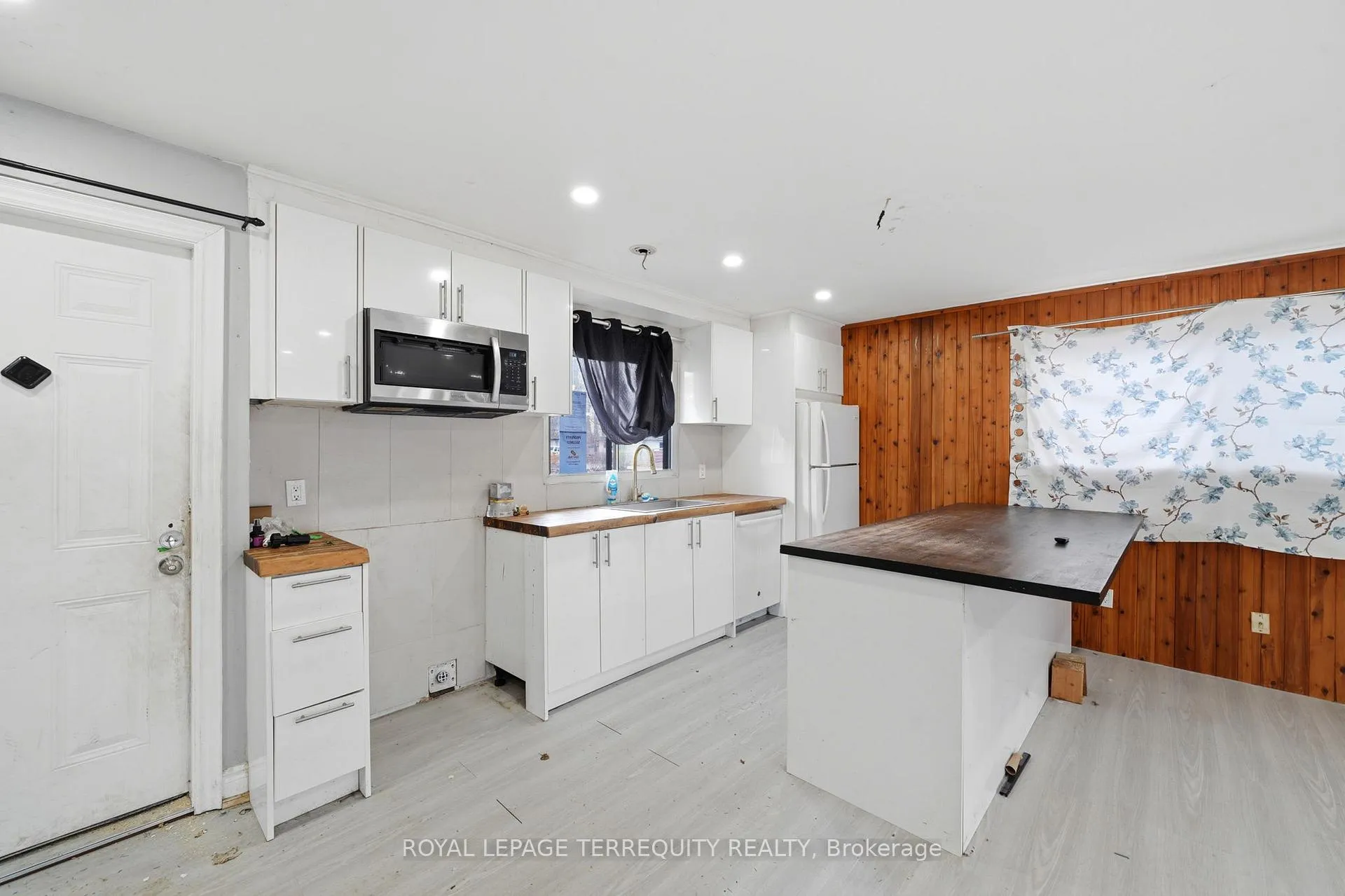 Photo 11 of 2038 St Johns Road, Innisfil, Alcona — HOMEH