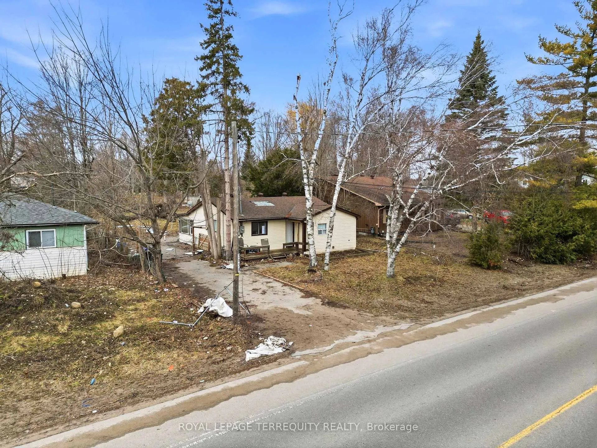 Photo 26 of 2038 St Johns Road, Innisfil, Alcona — HOMEH