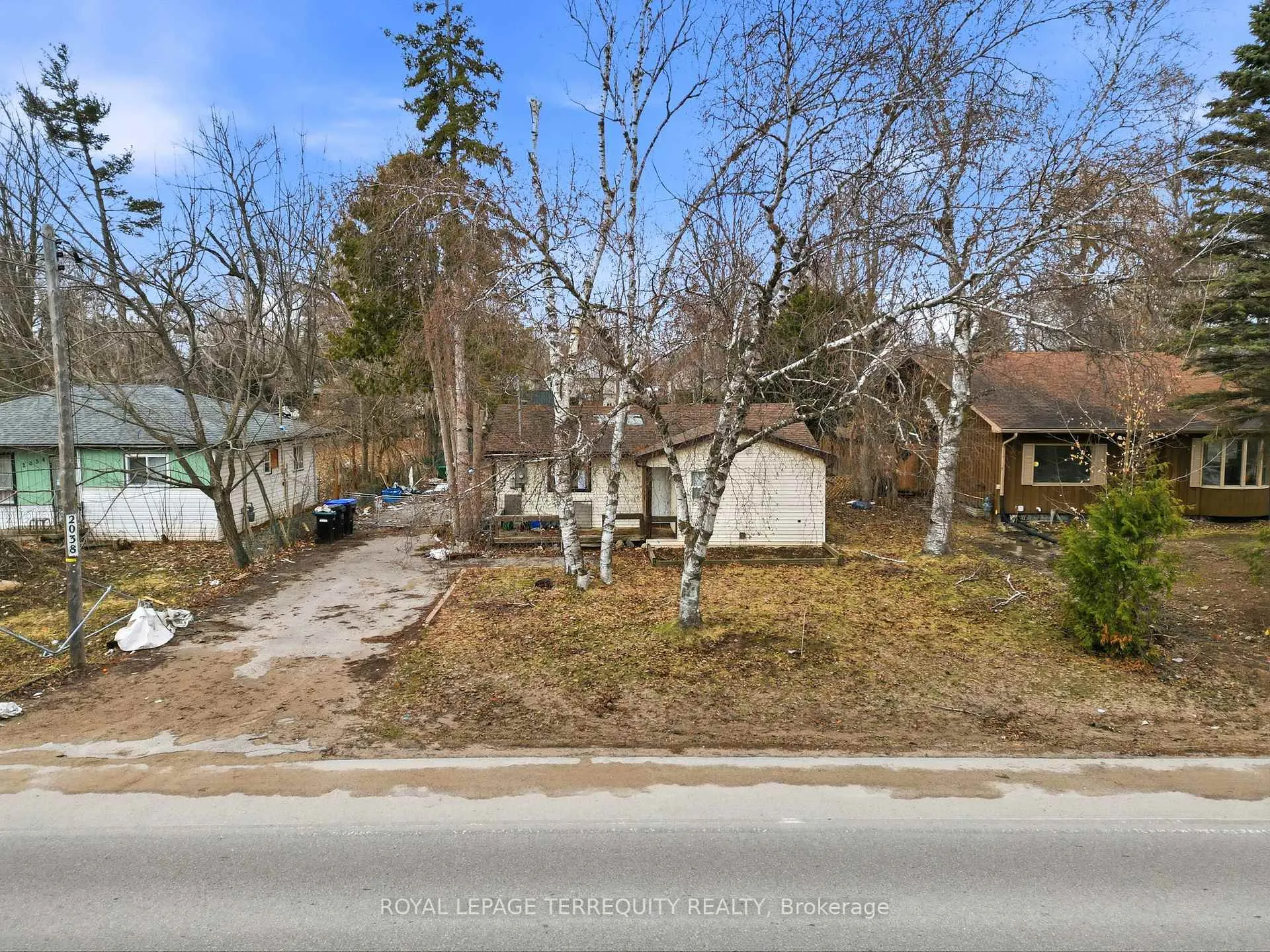 Photo 27 of 2038 St Johns Road, Innisfil, Alcona — HOMEH