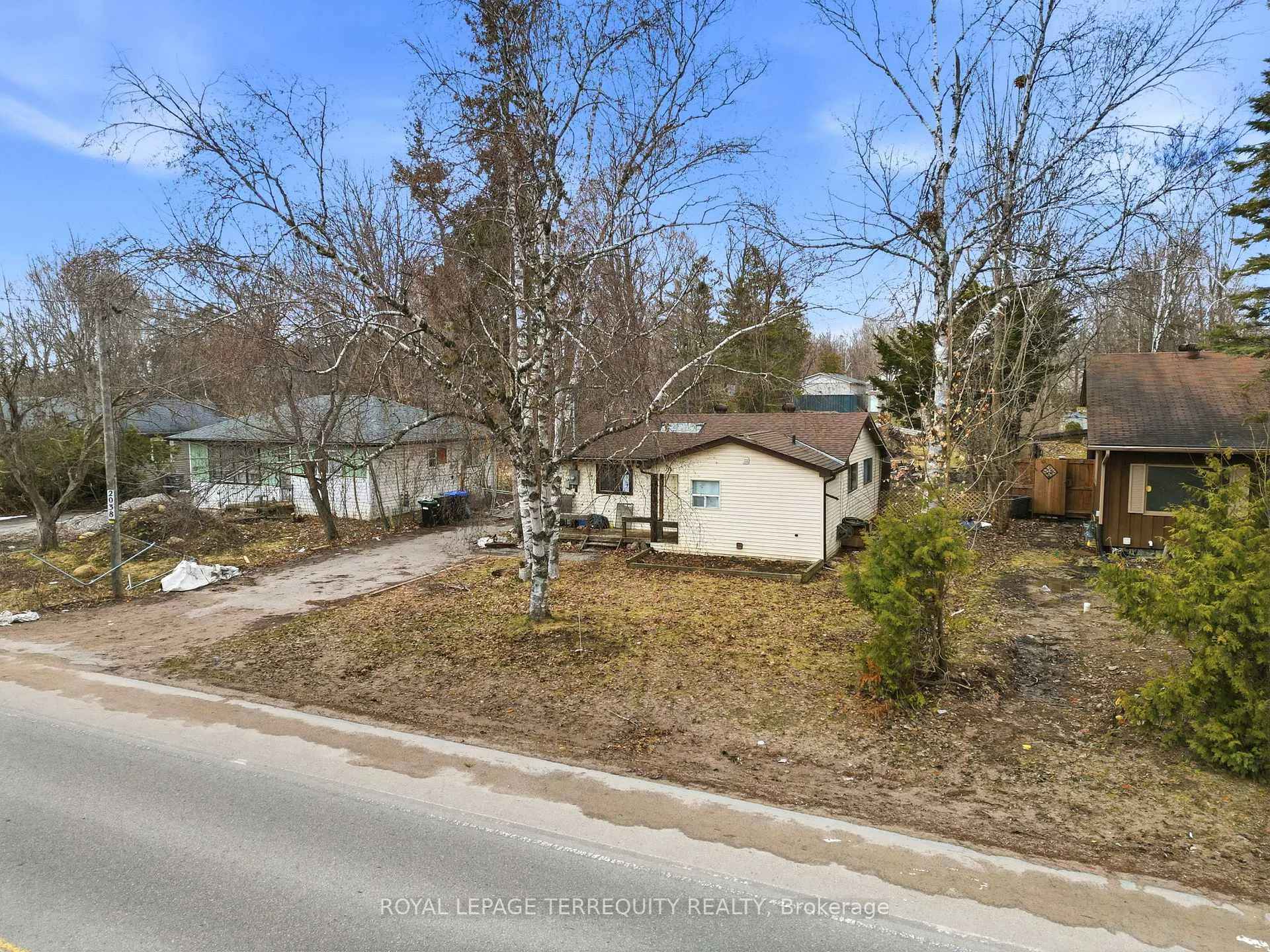 Photo 28 of 2038 St Johns Road, Innisfil, Alcona — HOMEH