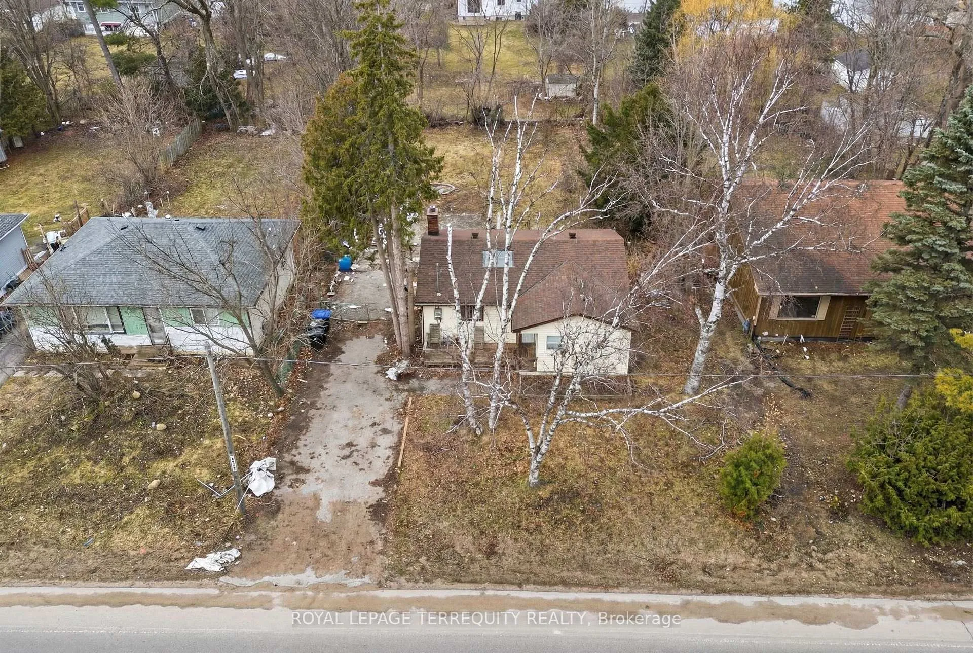 Photo 30 of 2038 St Johns Road, Innisfil, Alcona — HOMEH
