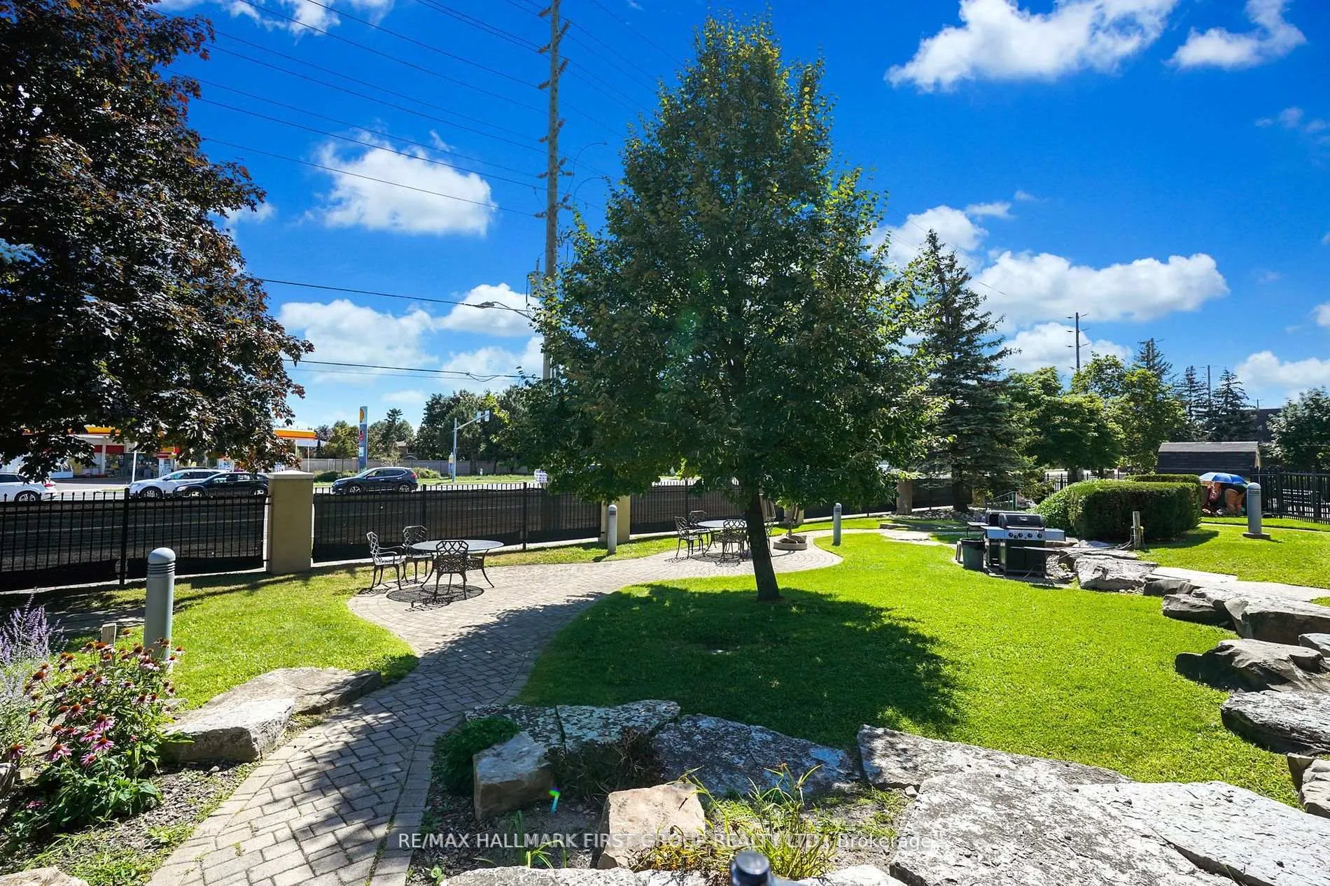 Photo 3 of Unit 611, 2 Westney Road N, Ajax, Central West — HOMEH
